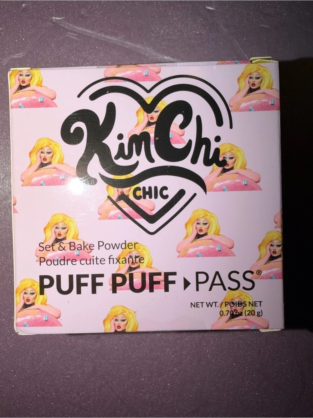 NIB KimChi Chic Beauty Puff Puff Pass Set & Bake Powder - Banana 02
